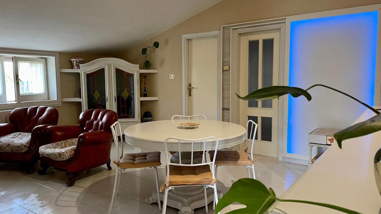 Appartamento Il Villino Melfi Esterno foto